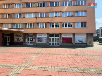 Pronájem obchod a služby v Ostravě, ul. Partyzánské náměstí - 7