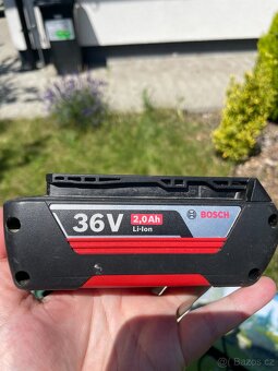 BOSCH AdvancedRotak 36V --TOP STAV--VYBAVENÍ NAVÍC - 7