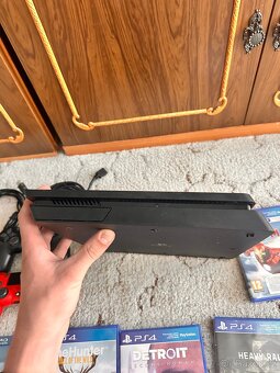 sony playstation 4 1tb - 7