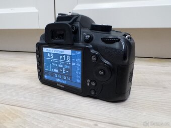 Nikon D3200 + Objektiv AF-S 18-105 mm f/3,5-5,6G - 7
