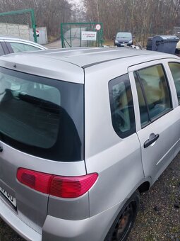 Prodám Mazda 2, r.v. 2005, nová STK - 7