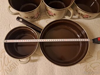 14 dílna sada smaltovaných hrnců - 7