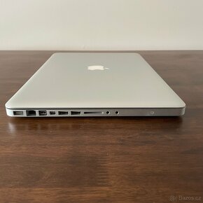 Apple Macbook Pro 15.4-inch - 7