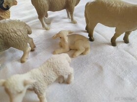 48. Ovce značky Schleich a neznačkové - 7