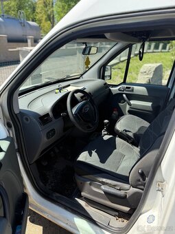 Ford transit Connect - 7