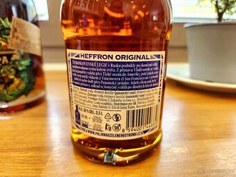 Alkohol vodka, rum, whiskey 0,7 alcohol, tvrdy - 7