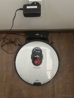 Robotický vysavač ETA - vysává i mopuje - 7