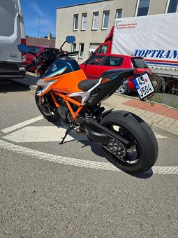 KTM 1290 Super Duke RR - 7