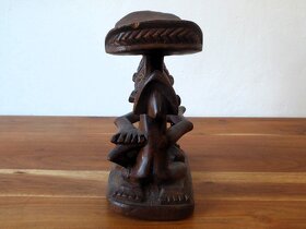 Starý dřevěný podhlavníček Afrického kmene Luba z Konga - 7