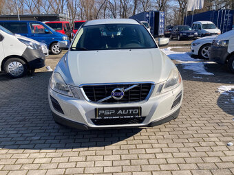 Volvo XC60 2,0 D4 5VÁLEC 120KW MAN 2WD NAVI ČR SPZ SERVISOVA - 7