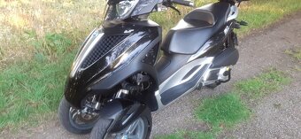 Piaggio Mp3 300 Yourban LT - 7