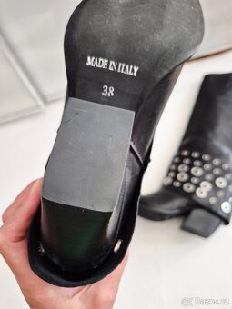 Nové dámské kožené vysoké kozačky, velikost 38 a 39 - 7