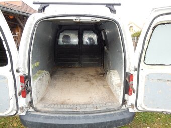 VW Caddy Maxi 1,6 tdi/75kW - 7
