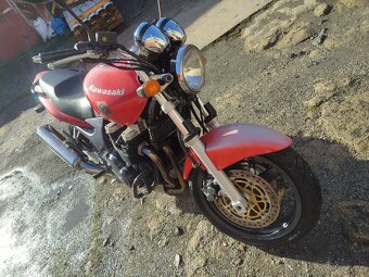 Kawasaki zr7 - 7
