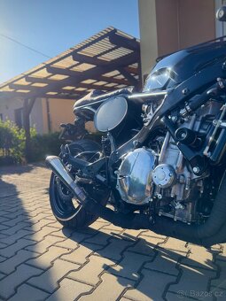 Honda CBR 1000 - 7