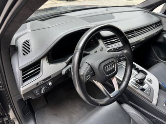 Audi Q7 S-line 3.0tdi 200kwt výbava individuální - 7