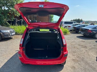 Ford Fusion 1.4i Automat - 7