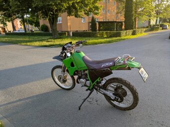Kawasaki KMX 125 - 7