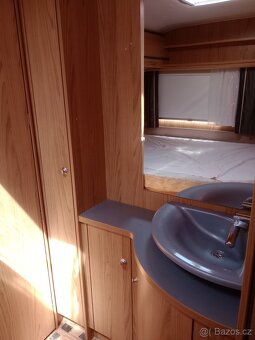Prodám Karavan Burstner pro 9 osob - 7