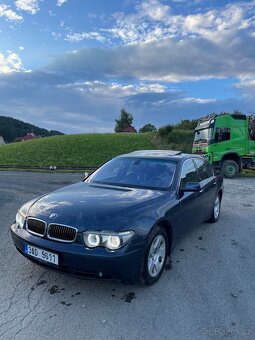 e65 745i V8 - 7