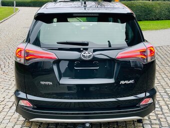 Toyota Rav4 2.0D 105KW MANUÁL 1.MAJITEL KAMERA TAŽNÉ 2WD - 7