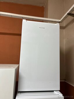 Mini lednice Philco 85 cm - zánovní - 7