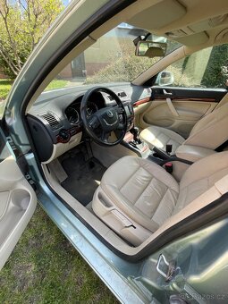 Škoda Octavia 2 1.8 TSI - 7