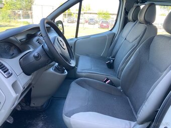 Opel Vivaro 2.5 Cdti - 107kw 6.míst závěs klima senzory - 7
