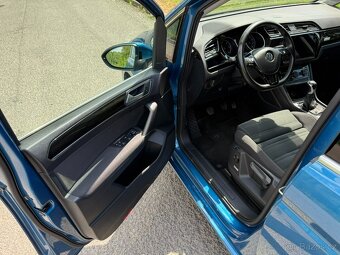 VW Touran Highline 2.0TDi manuál 110kw m.ř.2021 - 7