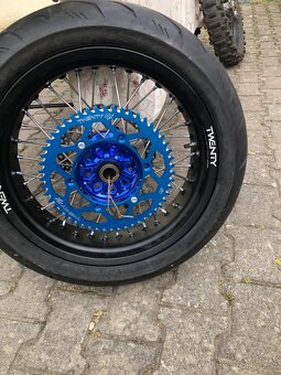 Motárdová kola Yamaha - 7