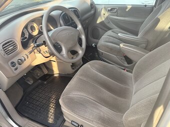 Chrysler Grand Voyager 2.5crdi - 7
