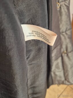 Zimni kabát s kožešinou lišky zn.Kara - 7