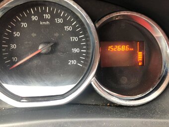 Dacia Logan 2015 - 7