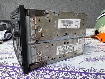 Prodám originál navigaci Škoda DX - 7