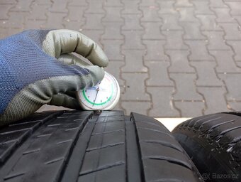 225/65/17 letní pneu michelin - 7