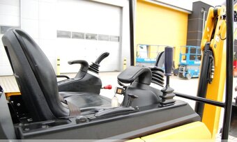 Minibagr JCB 15C-1 - 7