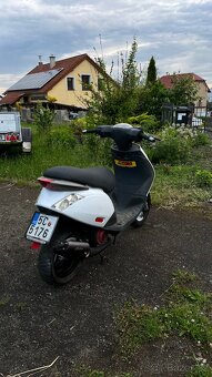 Piaggio zip 50 2T - 7