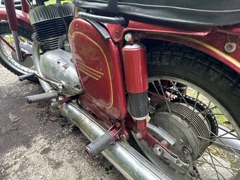 Jawa 350, kývačka, panelka - 7