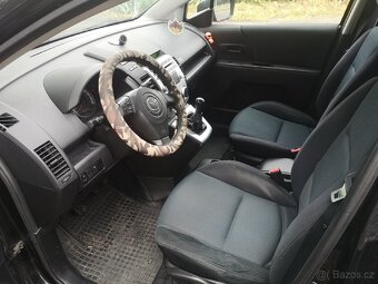 Mazda 5 - 7