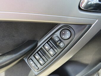 Citroën C4 GRAND Picasso 1.6VTi , 88 kW benzín, 2010 - 7