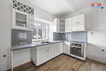 Prodej rodinného domu, 260 m², Broumov, ul. Kladská - 7