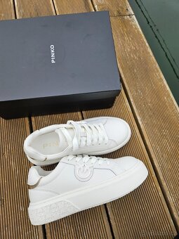 Pinko sneakers ve.40 kožené - 7