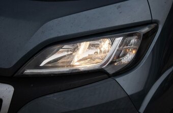 Peugeot Boxer 2.0 BlueHDi • 9-miestny • - 7