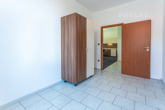 Prostorný byt 3+KK 65 m2 v Bělé u Malont – vlastní parkování - 7