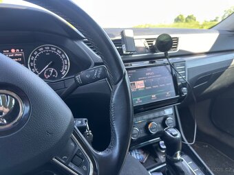 Skoda superb 3 2,0 tdi 140 kw 4x4 - 7