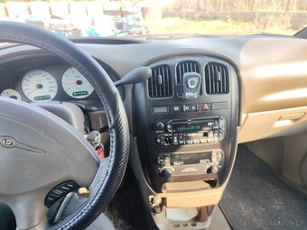 Chrysler Grand Voyager - 7