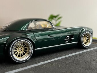 1:18 Mercedes-Benz 300SL S-Klub Speedster - GT-Spirit - 7