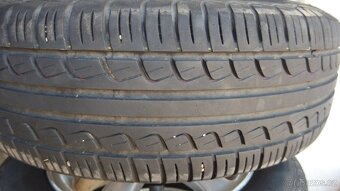Prodám starší letní PIRELLI Cinturato R6 195/60 R15 88 H - 7