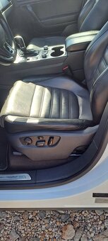 Volkswagen Touareg 3.0 TDI V6 193kW R-LINE - 7