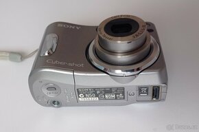 SONY Cyber-shot DSC-S60 + Memory Stick PRO 512MB - 7